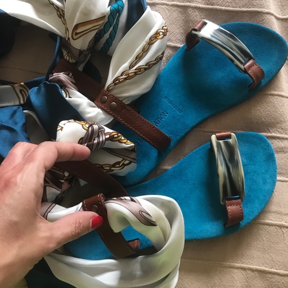 Unique Avec Modération open-toe sandals, 35M - Picture 3 of 8